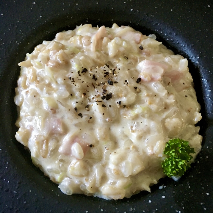 ヘルシー⭐︎簡単!オートミール豆乳チーズリゾット